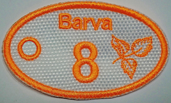 barva 8